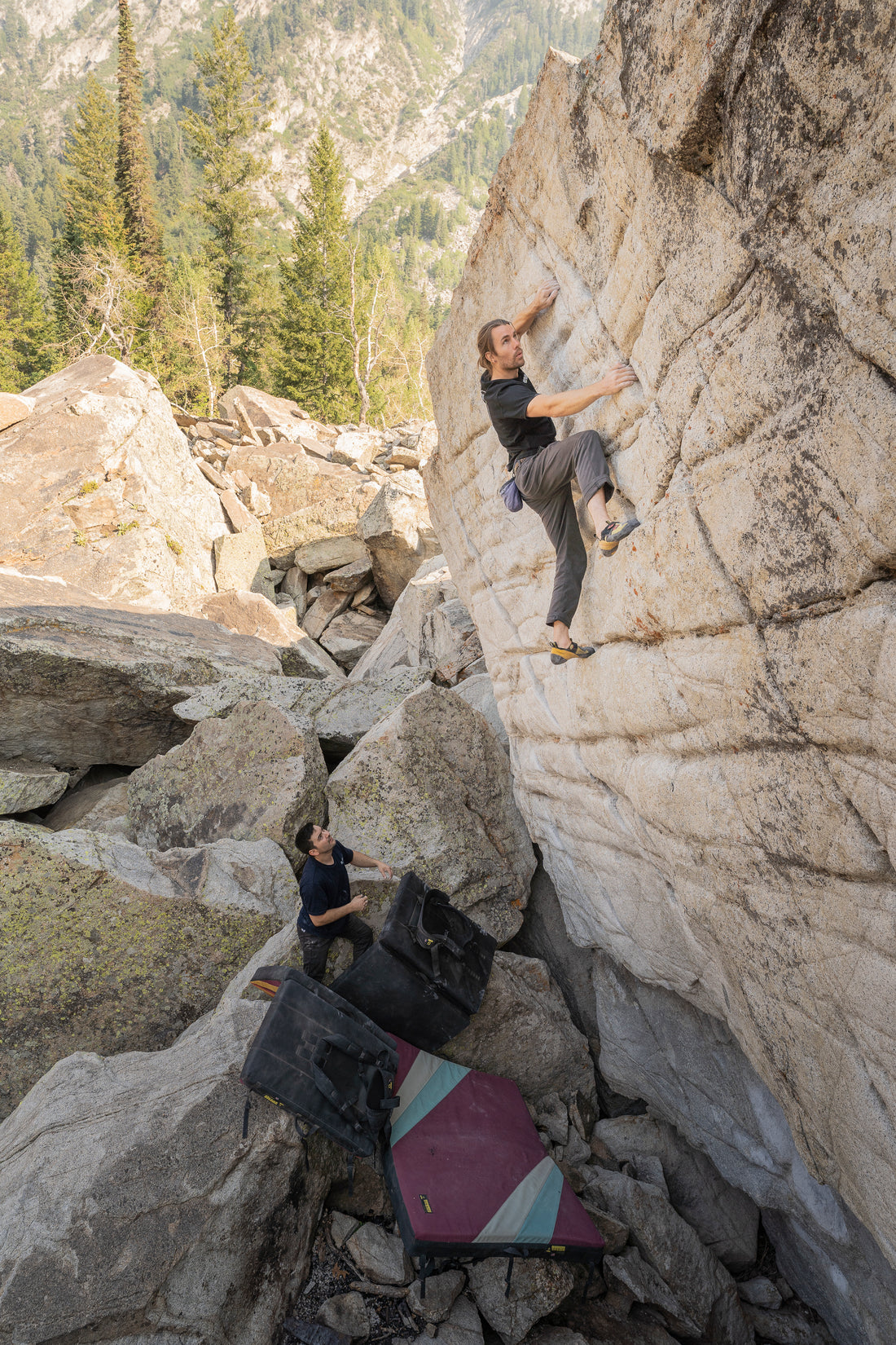 LARK Pants: Charcoal